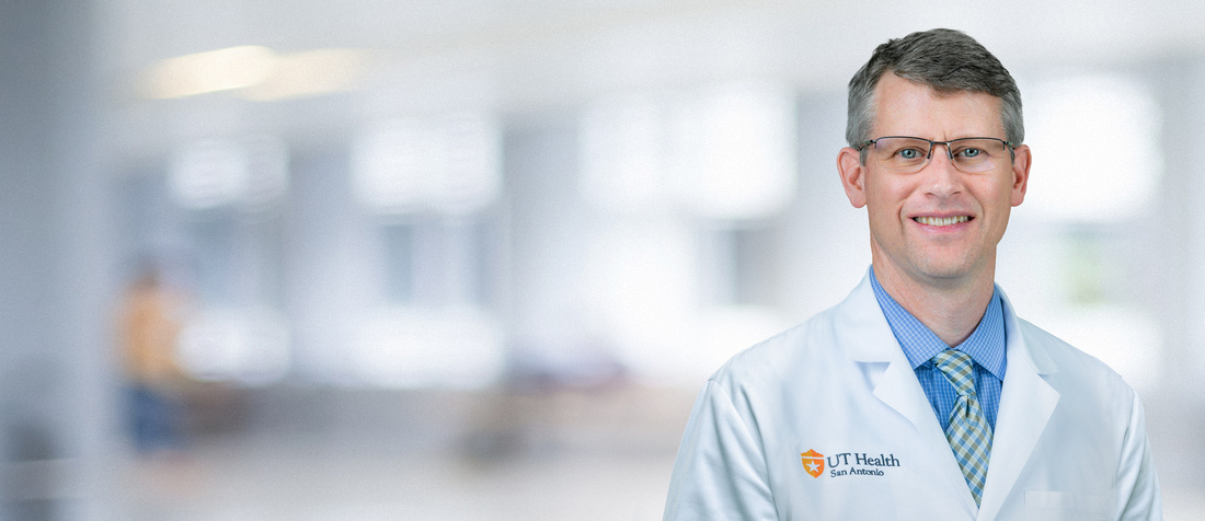 Randy Wright M.D. headshot.